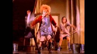 quotIts a hard knock lifequot ORIGINAL Annie 1982 [upl. by Lucchesi]