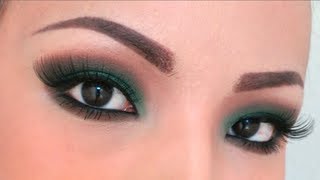 Simple Green Smokey Eye Tutorial [upl. by Oitaroh]