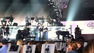 Jason AldeanKelly Clarkson duet rehearsal CMA 2010 [upl. by Gaddi]