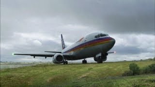 Miraculous Plane Landing on New Orleans Levee [upl. by Elisee]