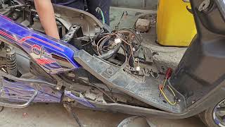 How to Replace lead acid operated electric Scooty with Lithium battery Easy installation process [upl. by Gertrude]