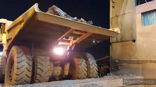 KOBELCO GYRATORY CONE CRUSHER CRUSHING IRON ORE [upl. by Htyderem676]