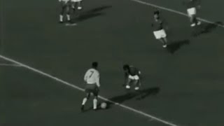 Garrincha vs Chile  1962 Semifinal [upl. by Andi]