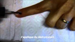 ongle en gel quotétape 1 préparation de longle découpe et pose dun chablonquot [upl. by Eramal]