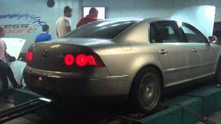 VW Phaeton V10 TDI Madness Motorsport first run [upl. by Gaw]