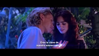 Cazadores de Sombras  Trailer The Mortal Instruments [upl. by Giannini85]