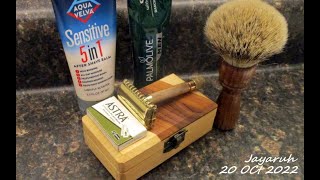 Shaving with the Sheraton and Palmolive [upl. by Diana387]