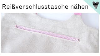 Reißverschlusstasche einnähen mit Freebie  DIY MODE Anleitung [upl. by Fabrianna62]