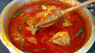 எந்த மீன் வாங்கினாலும் குழம்பு இப்படி சுவையா செய்யுங்க👌Meen KulambuFish Curry in Tamil Fish Gravy [upl. by Egief]