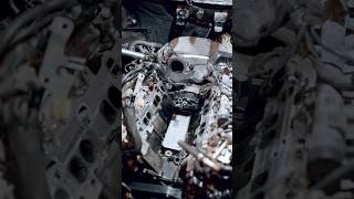 Massive oil cooler leak on this Mercedes diesel engine 😮 mercedes om642 mercedesrepair [upl. by Nate]