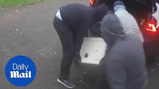 Hooded thugs break into house and steal a SAFE [upl. by Barcroft367]