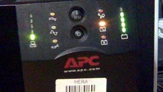 APC SmartUPS 1500 on battery operation [upl. by Ervine]