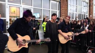 5SOS She Looks So Perfect Acoustic [upl. by Apul]