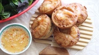 Banh Cong Vietnamese Fried Cake with Shrimp and Mung Bean [upl. by Portland99]