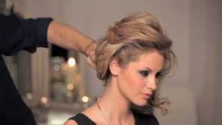 How to create the 1950s updo [upl. by Rheta]