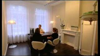 LiposuctieLiposculptuur in Bergman Clinics [upl. by Cordi]