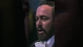 Luciano Pavarotti sings ‘Ave Maria’ Bach [upl. by Anemolihp]