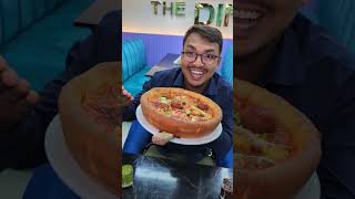 ২৫ কেজি ওজনের সিক্স ফ্লেভার ডিপ ডিস পিজ্জা Best Deep dish pizza in Dhaka food foodie pizza eat [upl. by Adnek]