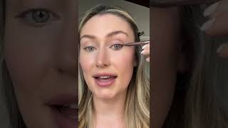 Beginner Eyeliner Tutorial  Simple and Easy Eyeliner Hack [upl. by Lynett917]