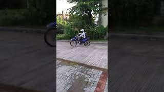 xtz 125 my first wheelie attempt [upl. by Elyak384]