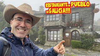 COMIDA TÍPICA GALLEGA en un RESTAURANTE de un HERMOSO PUEBLO de GALICIA en el CAMINO de SANTIAGO [upl. by Terrell]