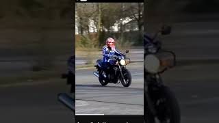 eerste motorrijles 2014 [upl. by Plath857]