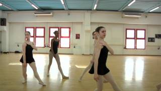 Stage di danza classica tenuto da Paola Vismara alla scuola Scarpette Rosse di Padova [upl. by Lyssa]