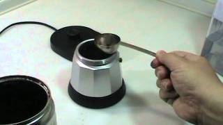 How to use the DeLonghi MKE6 automatic Espresso pot maker [upl. by Chiaki]