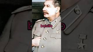 ¡Adivina cuál es el arma en el bolsillo de Stalin [upl. by Inanaup]