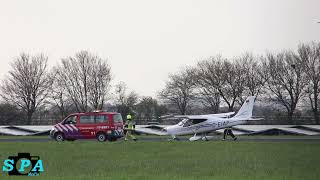 RegioNieuws Sportvliegtuig in problemen op landingsbaan Rotterdam The Hague Airport [upl. by Ennovy]