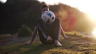 ANDREW HENDERSON  DOCUMENTARY  FOOTBALL FREESTYLE [upl. by Animar985]