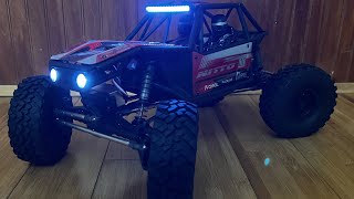 Axial Capra 110 scale 19 4X4 4WS RTR Rock Crawler unboxing and review [upl. by Aikar]