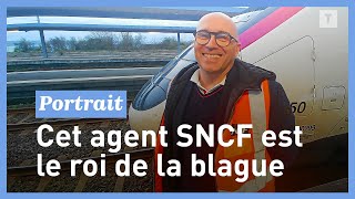 Ce contrôleur SNCF raconte ses blagues dans le train [upl. by Kcub254]