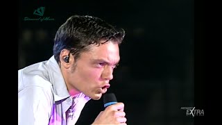 Tiziano Ferro  Rosso relativo Live  Festivalbar 2002 Pistoia HD [upl. by Eiramanin]