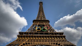 Les Parisiens en colère contre Anne Hidalgo  la Tour Eiffel en danger  🗼 [upl. by Eilyak]