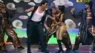 Akshay Kumar Paisa Paisa Song Perfomance at Sabse Favourite Kaun 2010 [upl. by Laryssa363]