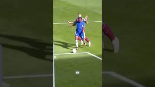 Emi Martinez saves vs chelsea 2023 emimartinez [upl. by Mickelson]