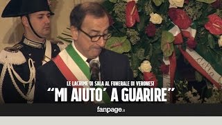 Veronesi Sala in lacrime al funerale quotMi ha aiutato a guarirequot [upl. by Ainesey]