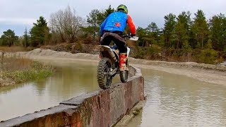 Enduro  Riding On The Edge [upl. by Dougal]