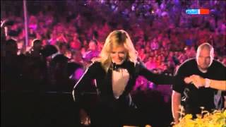 Helene Fischer  Gang durchs Publikum Sommerevent DVD live [upl. by Adnil408]