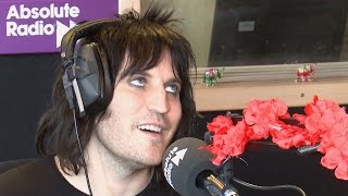 Noel Fielding talks about his very very tight trousers [upl. by Buller]