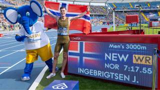 🏃‍♂️Jakob Ingebrigtsen Shatters 3000m World Record at diamondleague Silesia 🏆✨ [upl. by Alhahs]