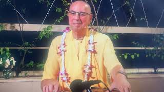 His Holiness Niranjana Swami Kirtan clip 2 [upl. by Aguste983]