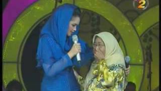 Siti Nurhaliza  Eksklusif Bersama Peminat  48 Penawar Rindu feat MakCik Timah [upl. by Bikales]