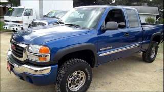 2003 GMC SIERRA 2500HD Start up walk around tour and review [upl. by Schnurr763]