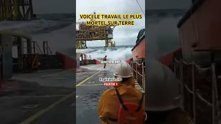 ingénierie structure shortvideo shorts sea petrol oil boat bateau usine factory welder [upl. by Rimaj]