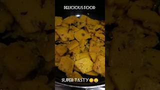 RavaSuji ka healthy dhokla💛😋youtubeindia cooking viralvideos viralshorts shorts shortsviral [upl. by Schilt]