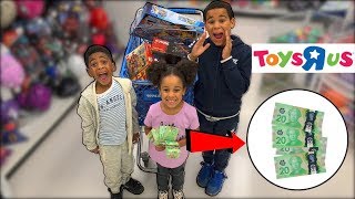 No Budget Challenge at Toys R Us [upl. by Joellen]