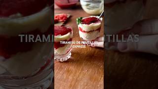 TIRAMISÚ EXPRESS DE FRUTILLAS Tiramisù alle Fragole fresas tiramisu postre frutillas [upl. by Hildagarde]