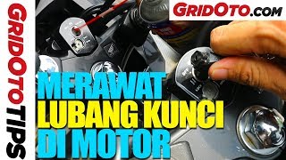 Cara Atasi Kunci Motor Macet  How To  GridOto Tips [upl. by Ettenim]